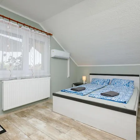 Appartamento Duma By Interhome Balatonkeresztúr