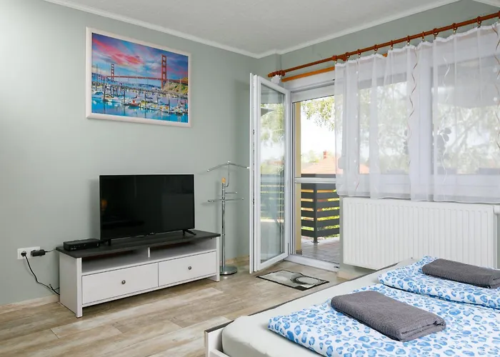 Apartment Duma By Interhome Balatonkeresztur